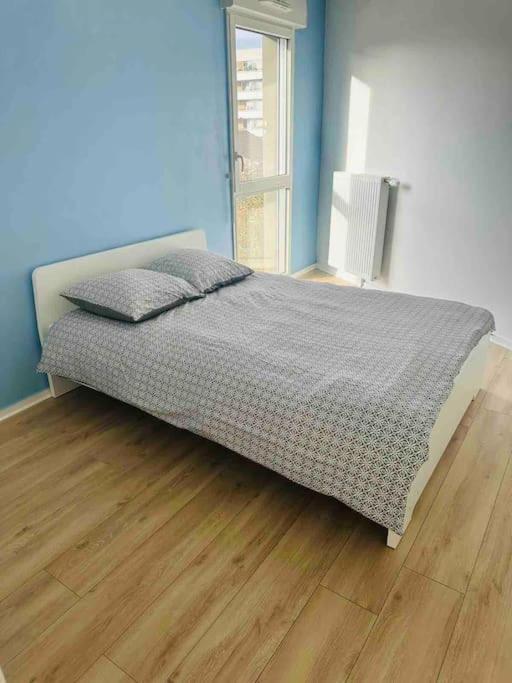 Apartamento Grand Appt Proche Paris Parking Aubervilliers Exterior foto